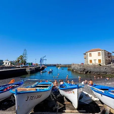 Apartmán Modern Studio With Pools, 50 Meters From The Sea
